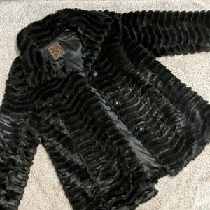 FUDA faux fur coat brand new